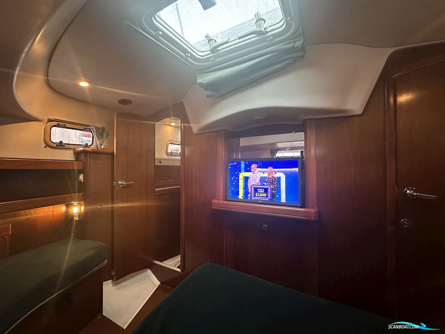 Beneteau Oceanis 36 CC