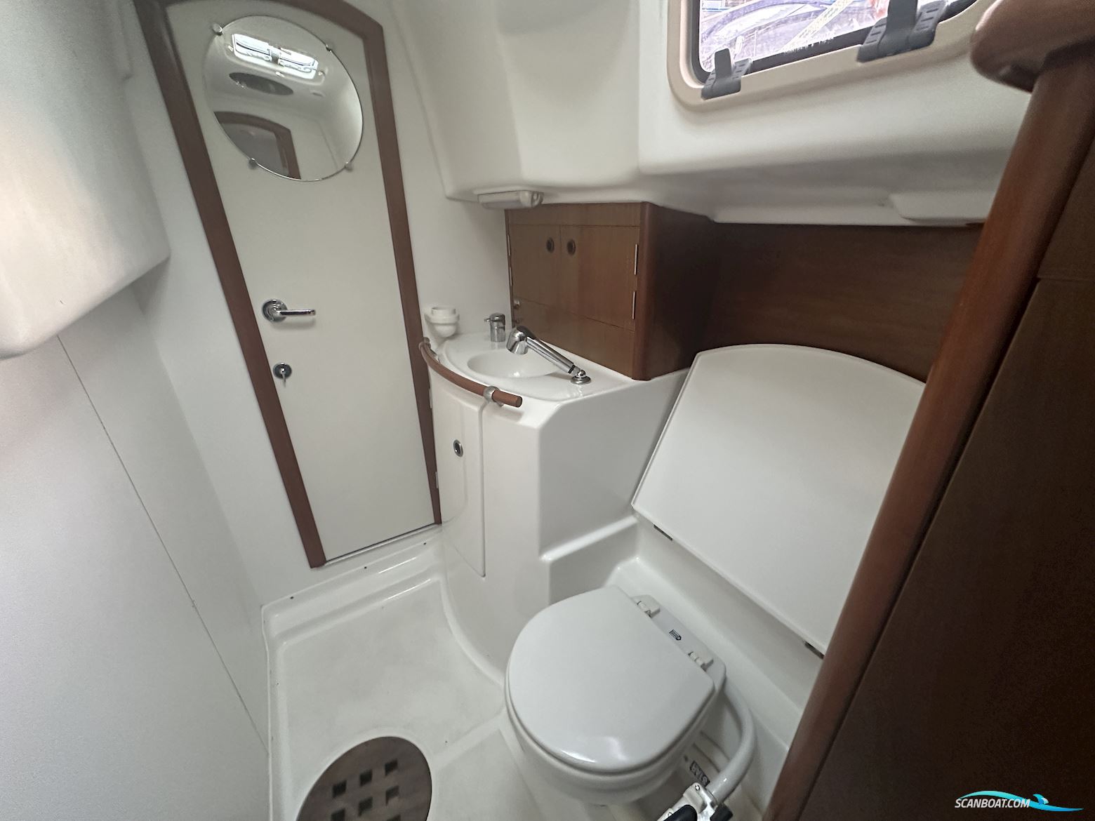 Beneteau Oceanis 36 CC