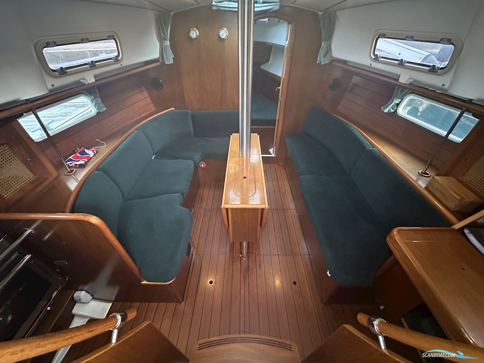 Beneteau Oceanis 36 CC