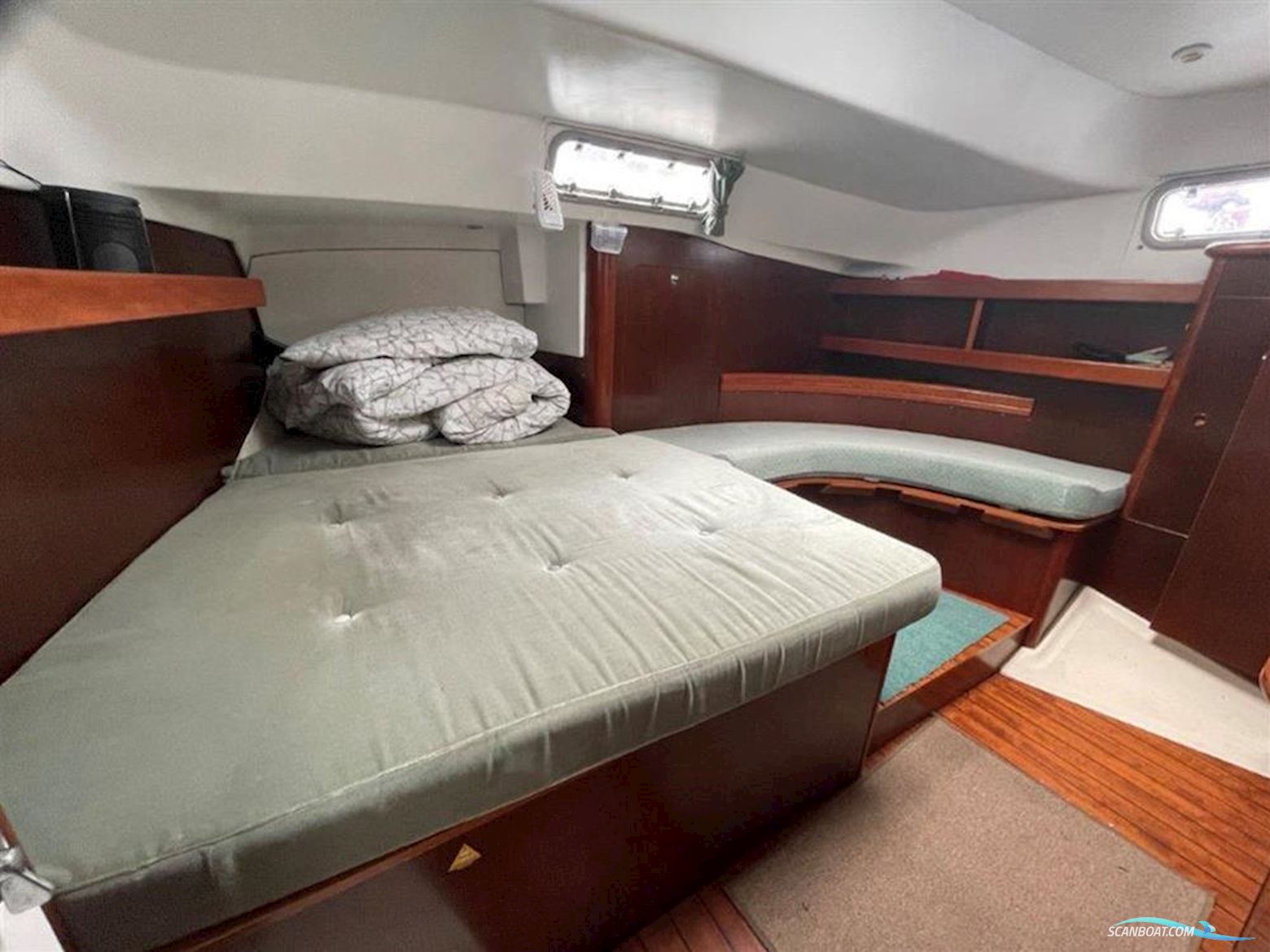 Beneteau Oceanis 36CC