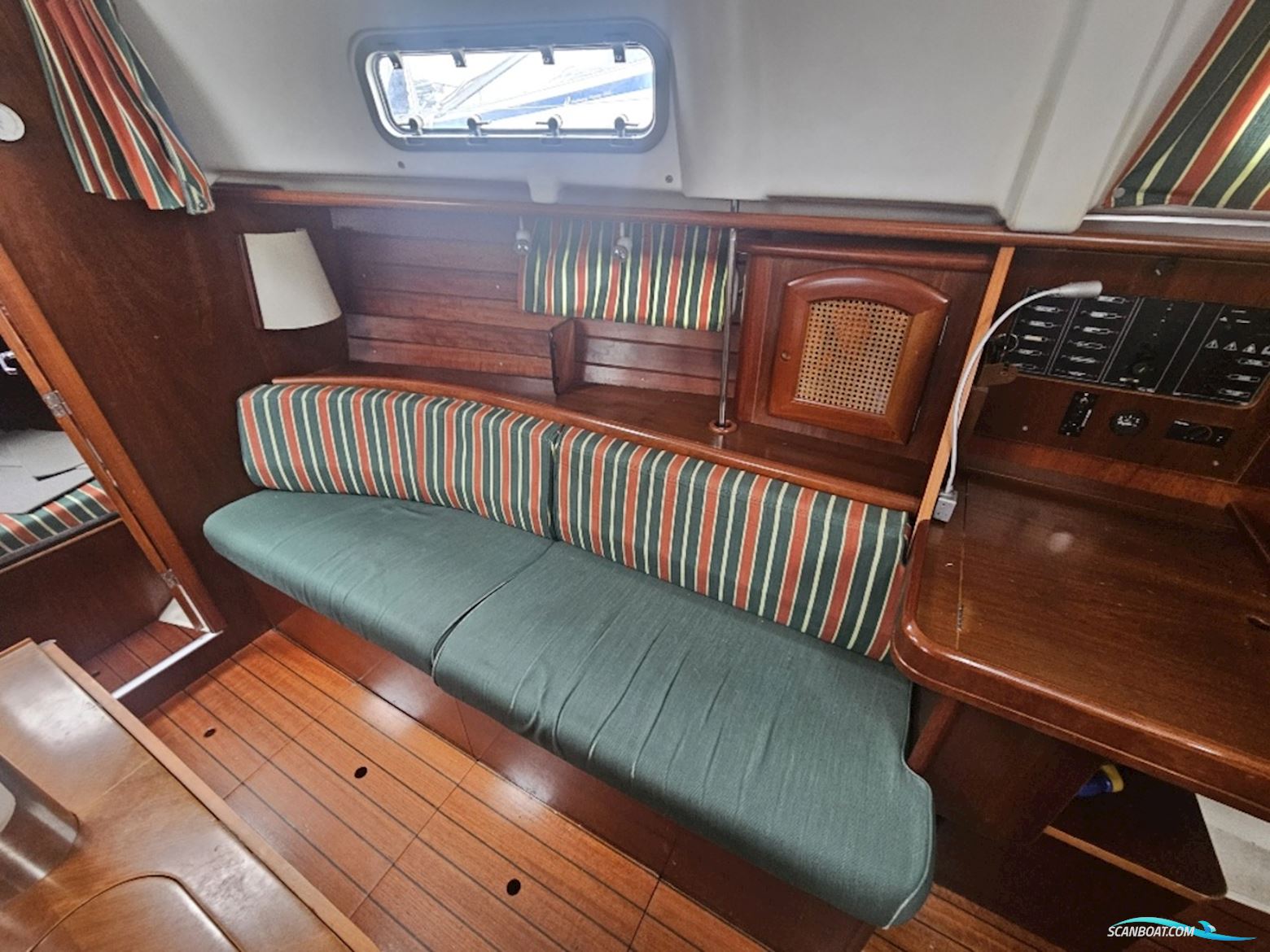 Beneteau Oceanis 36CC