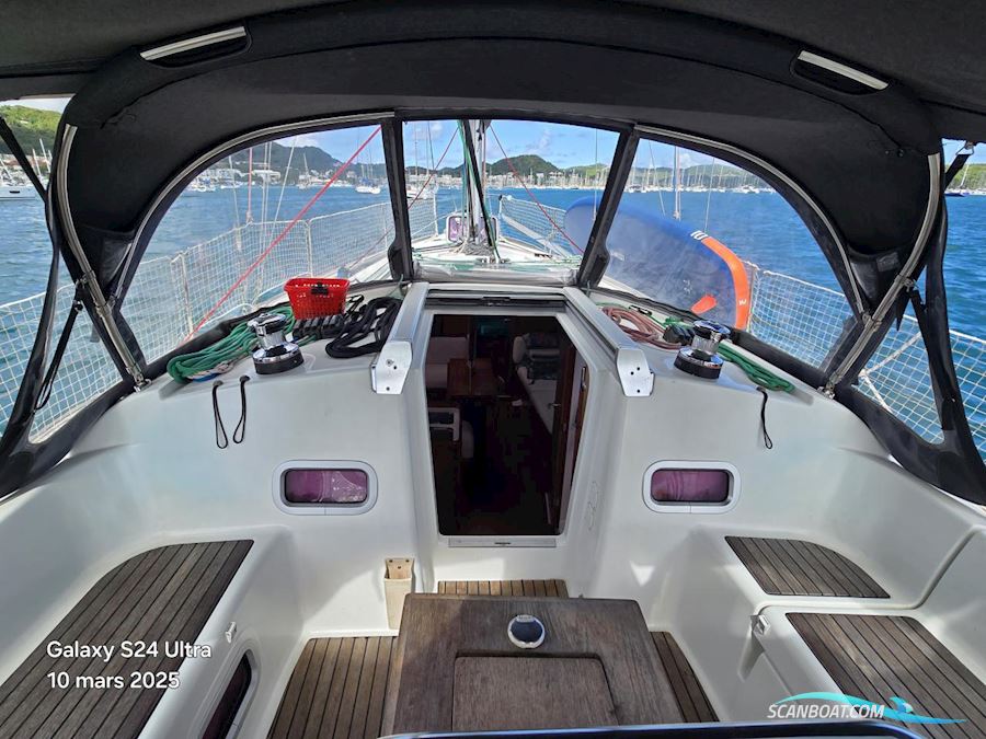 Beneteau Oceanis 37 Limited Edition