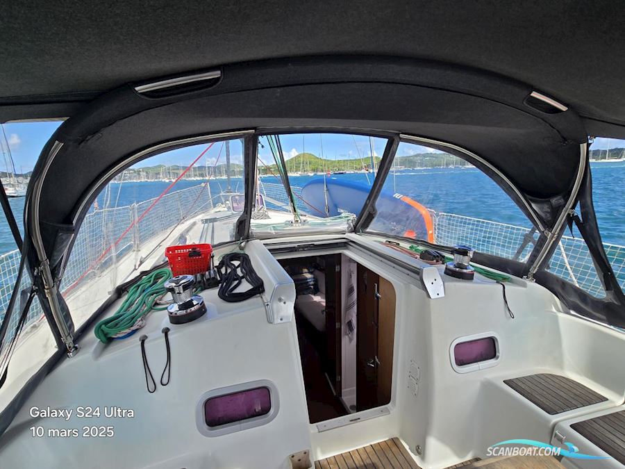 Beneteau Oceanis 37 Limited Edition