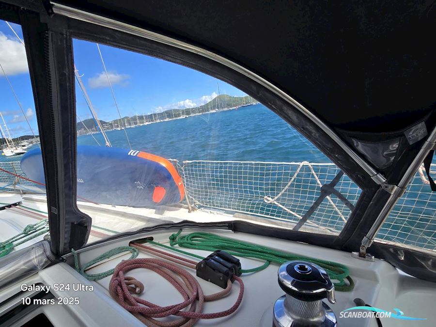 Beneteau Oceanis 37 Limited Edition