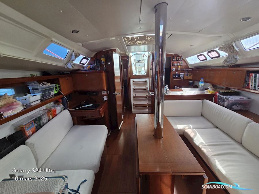 Beneteau Oceanis 37 Limited Edition