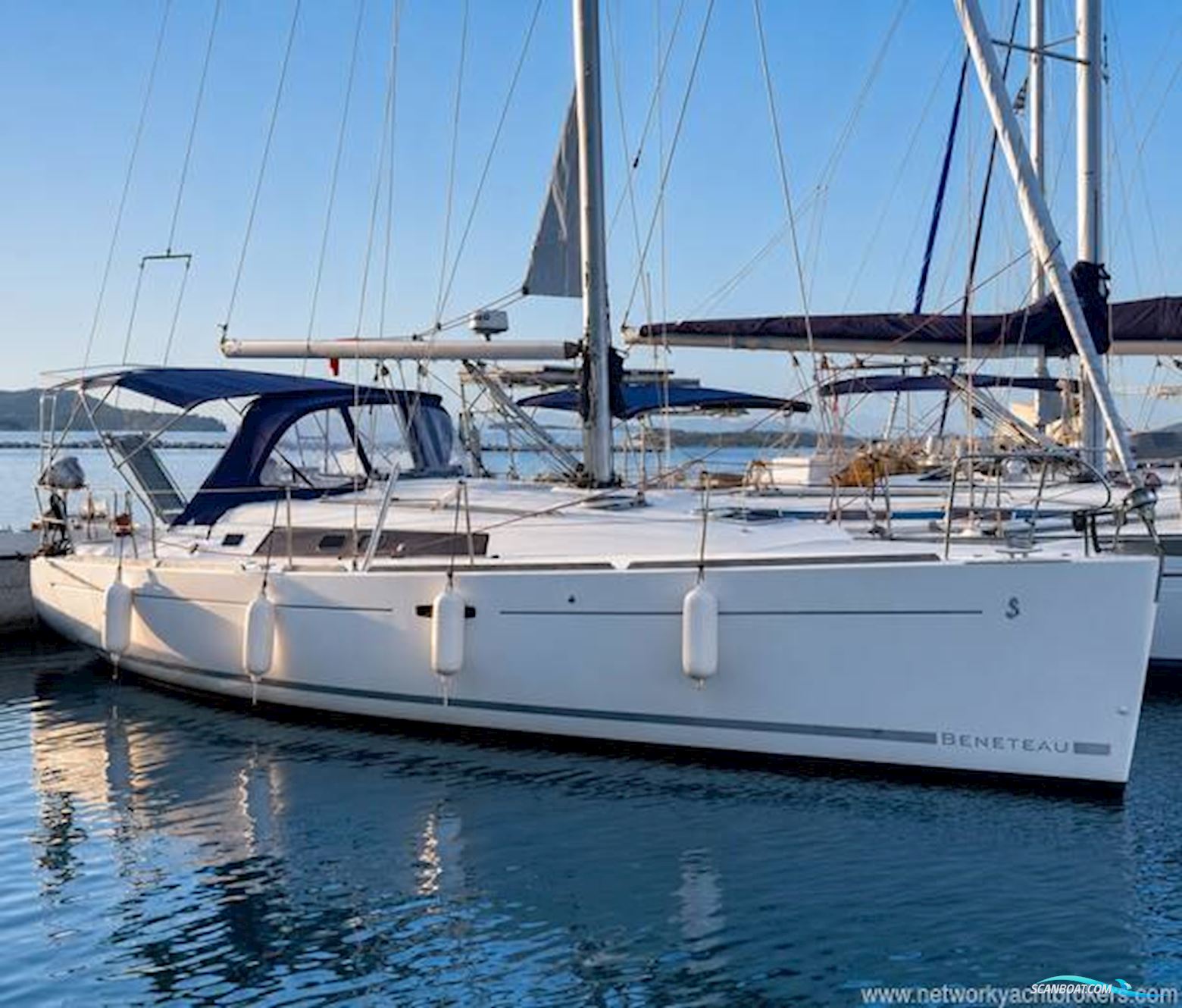 Beneteau Oceanis 37