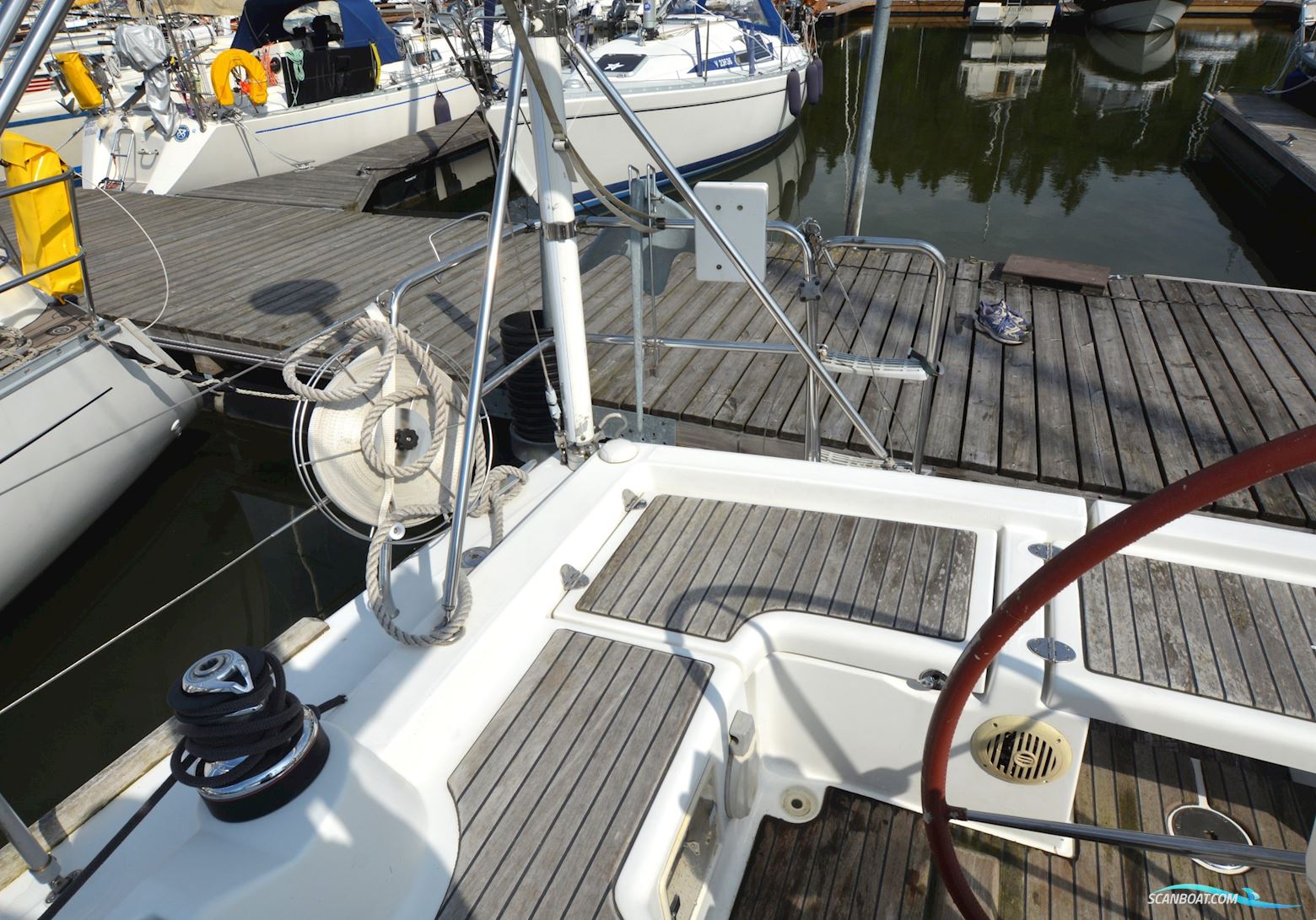Beneteau Oceanis 37