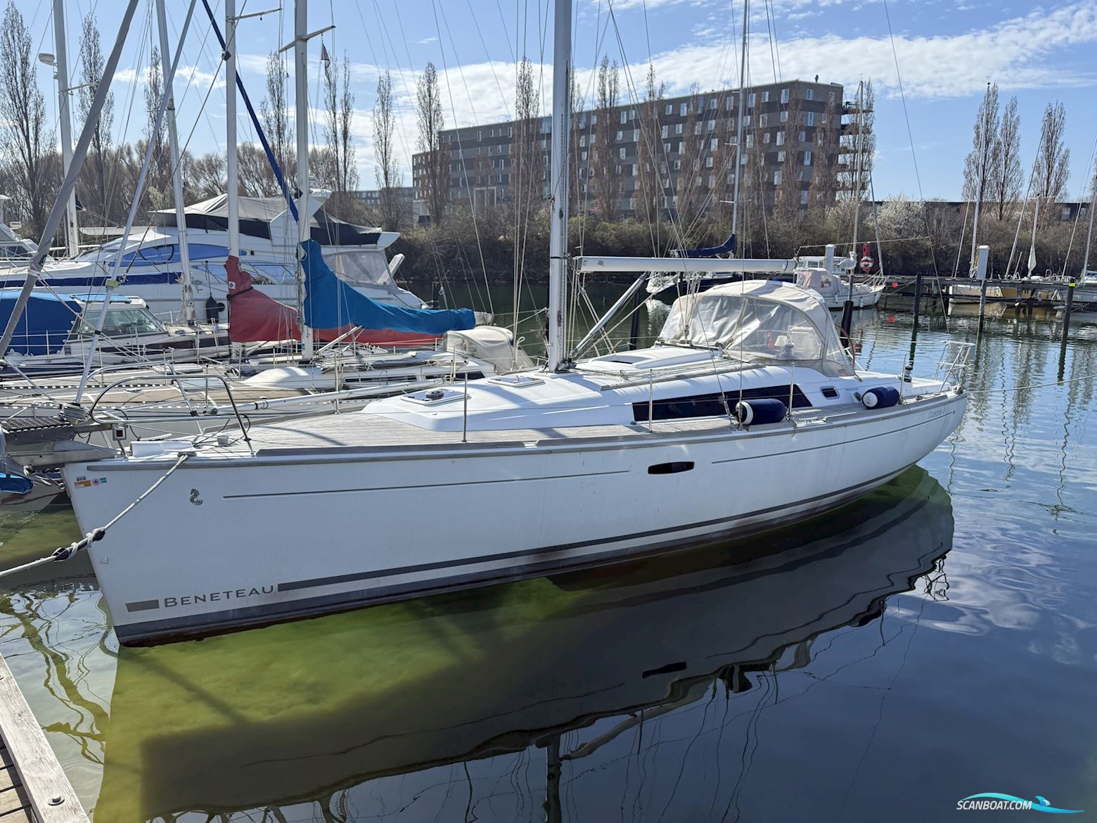 Beneteau Oceanis 37. Velholdt Segelbåt 2008, med Yanmar motor, Danmark