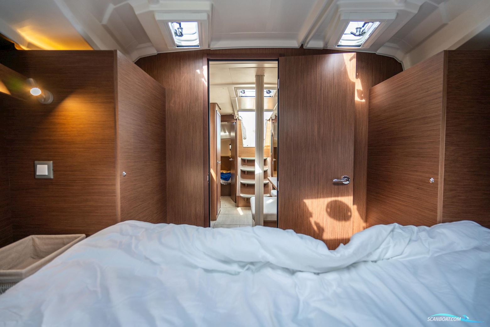 Beneteau Oceanis 37.1