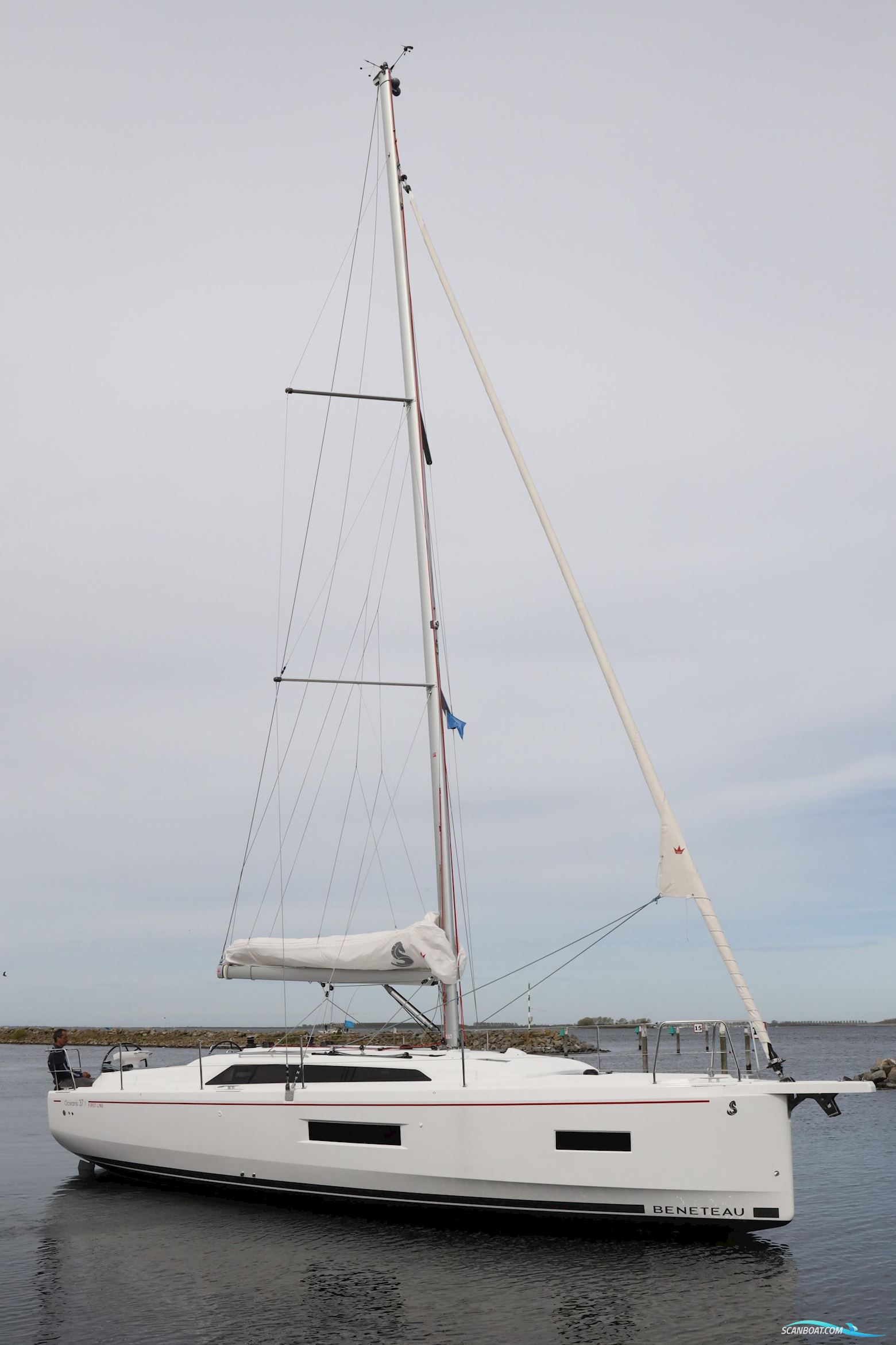 Beneteau Oceanis 37.1