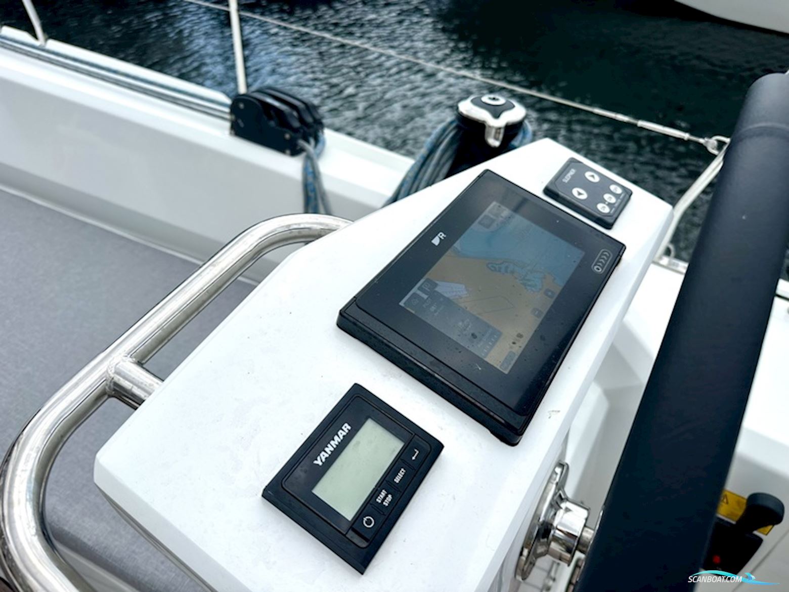 Beneteau Oceanis 37.1