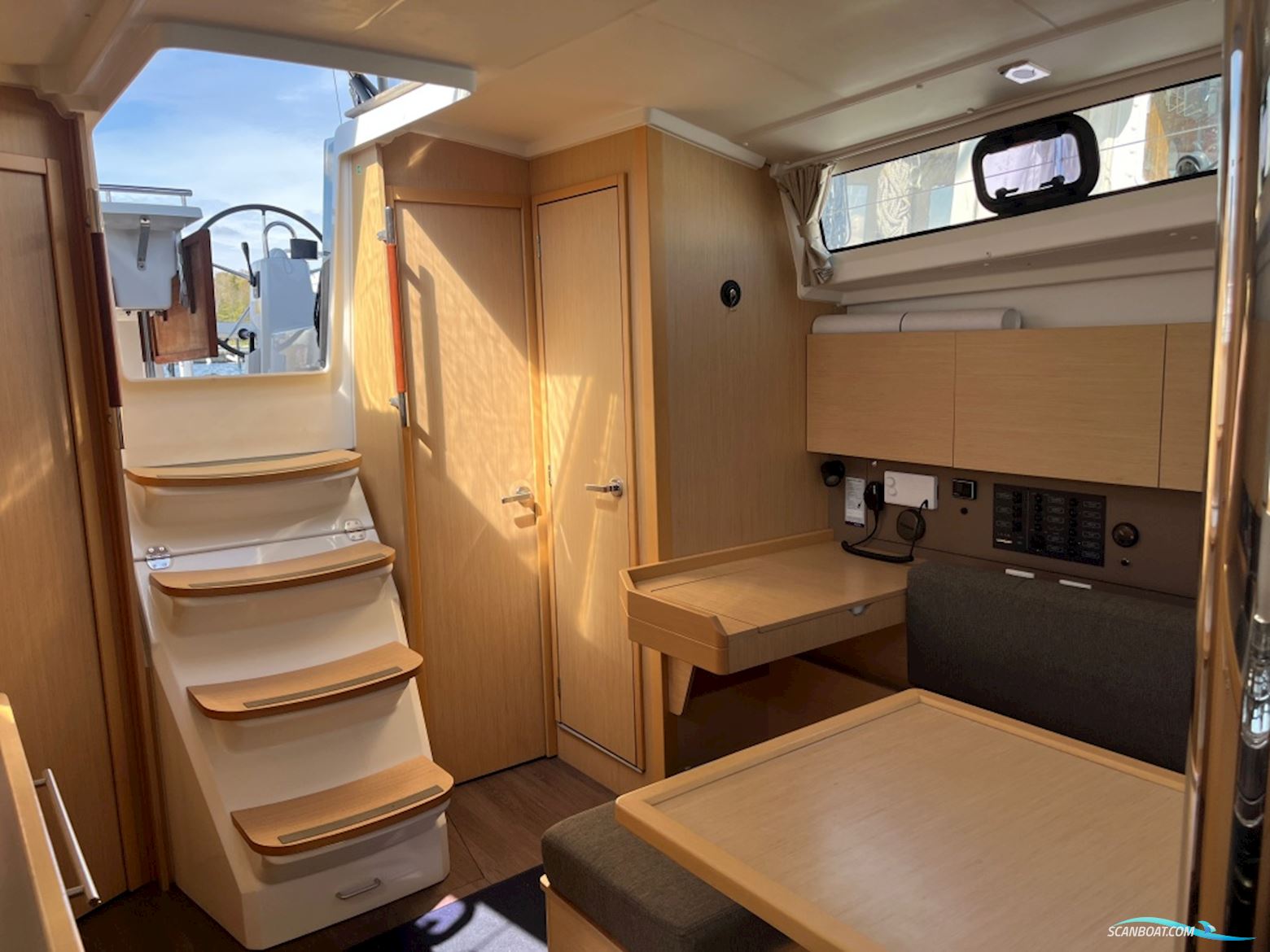 Beneteau Oceanis 38 - Solgt/Sold