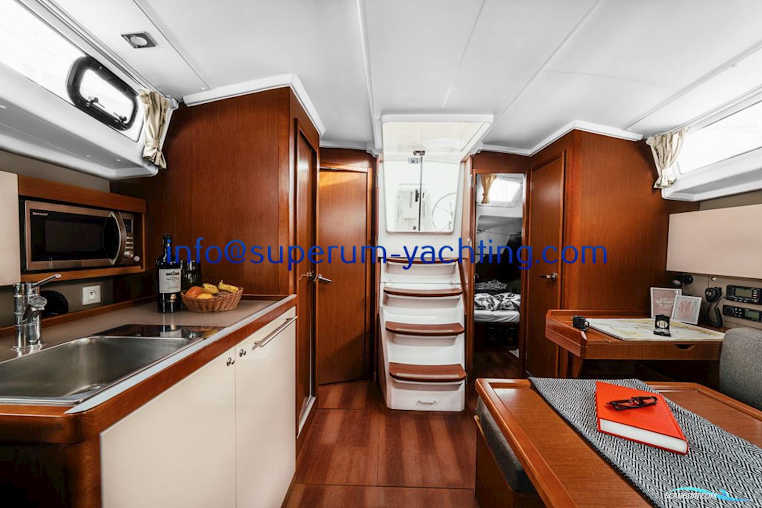 Beneteau Oceanis 38