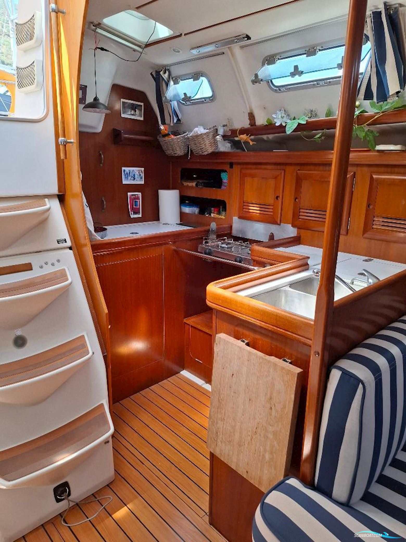 Beneteau Oceanis 393