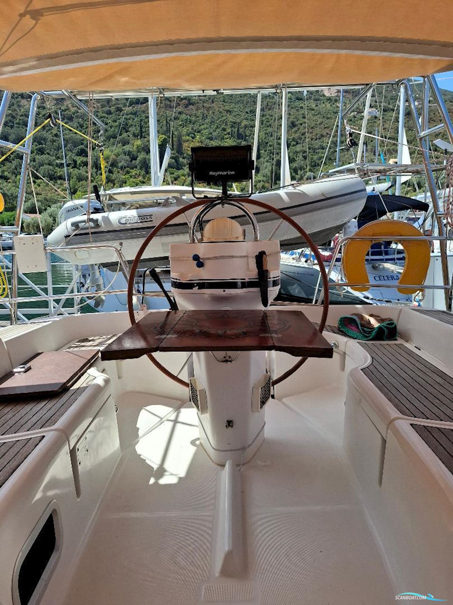 Beneteau Oceanis 393