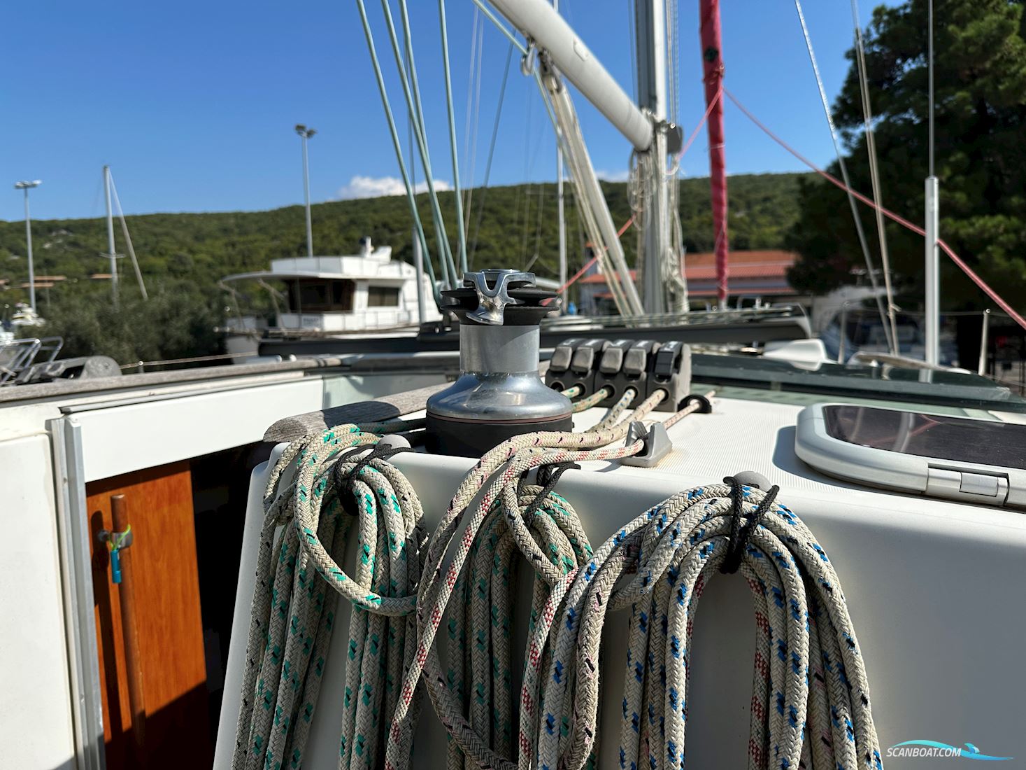 Beneteau Oceanis 393