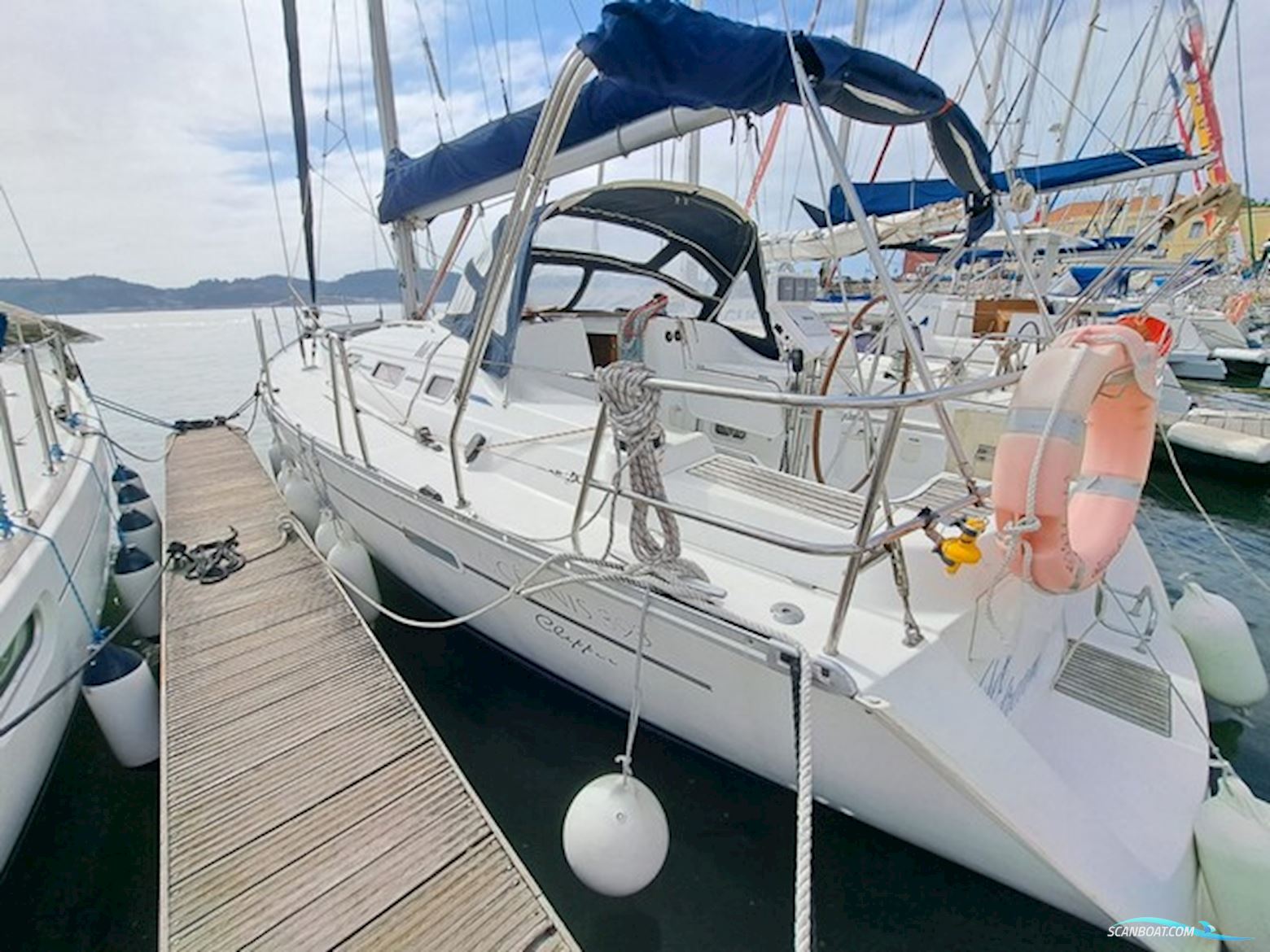 Beneteau Oceanis 393
