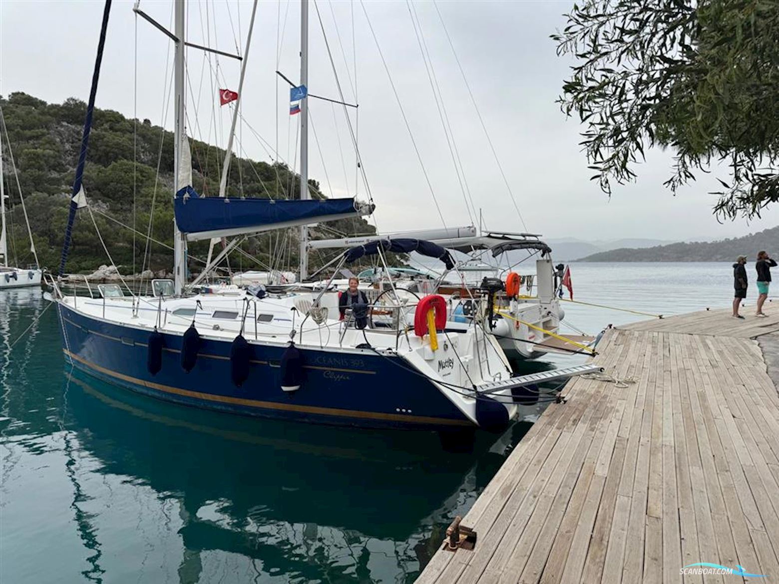 Beneteau Oceanis 393