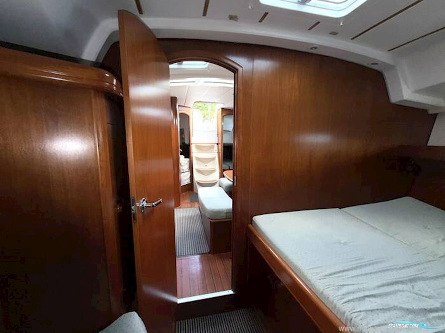 Beneteau Oceanis 393