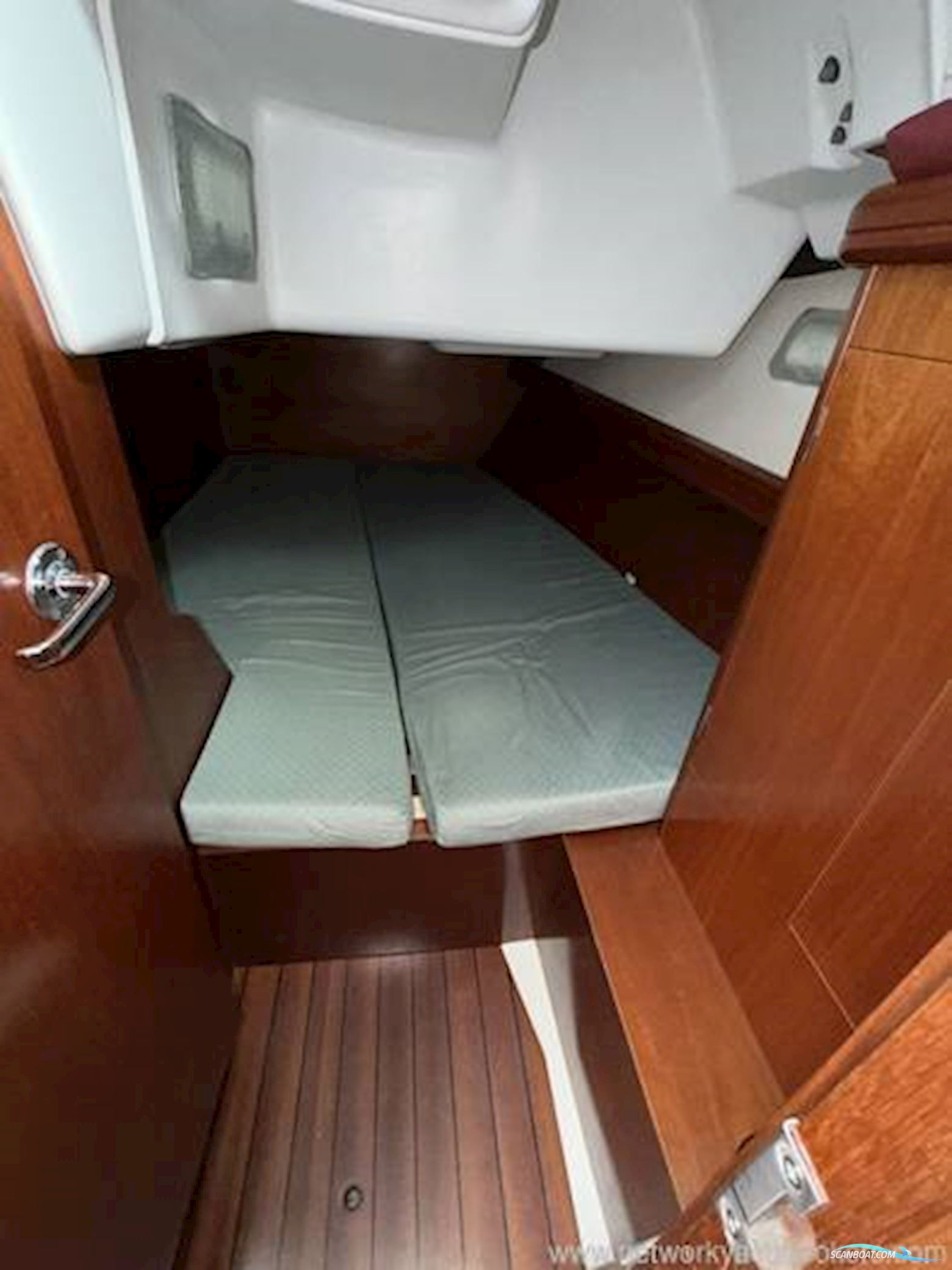 Beneteau Oceanis 393