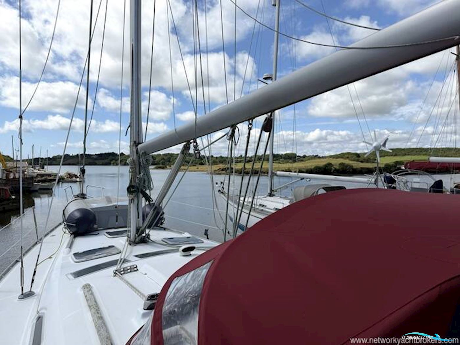 Beneteau Oceanis 393