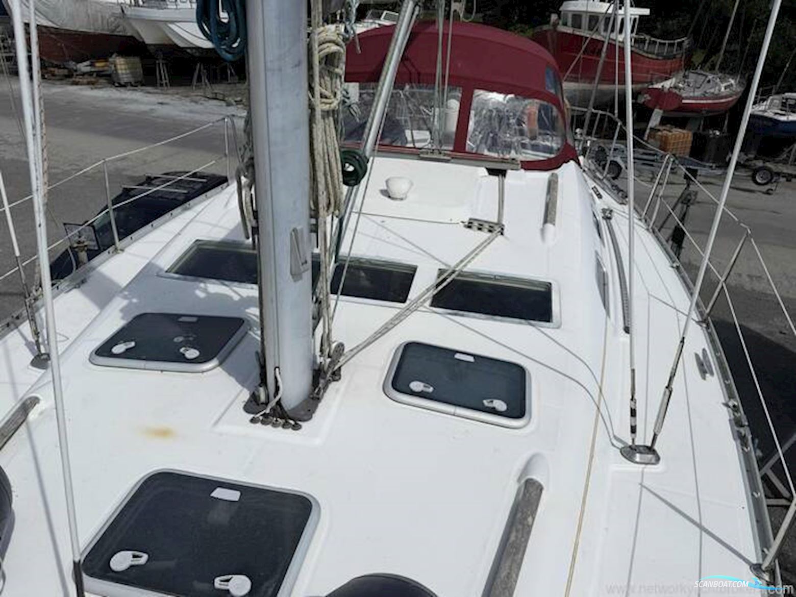 Beneteau Oceanis 393