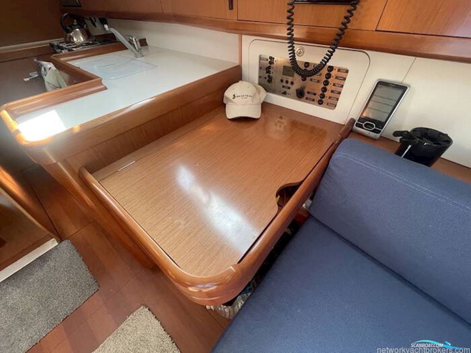 Beneteau Oceanis 40