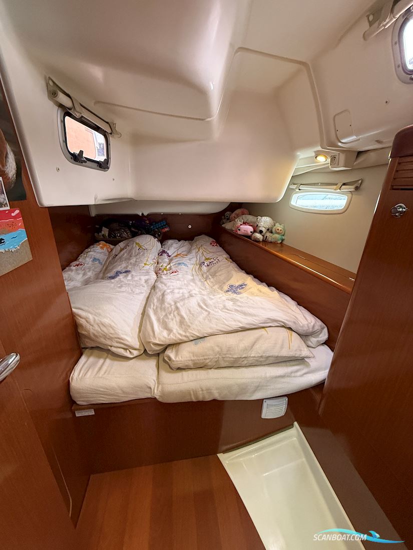 Beneteau Oceanis 40