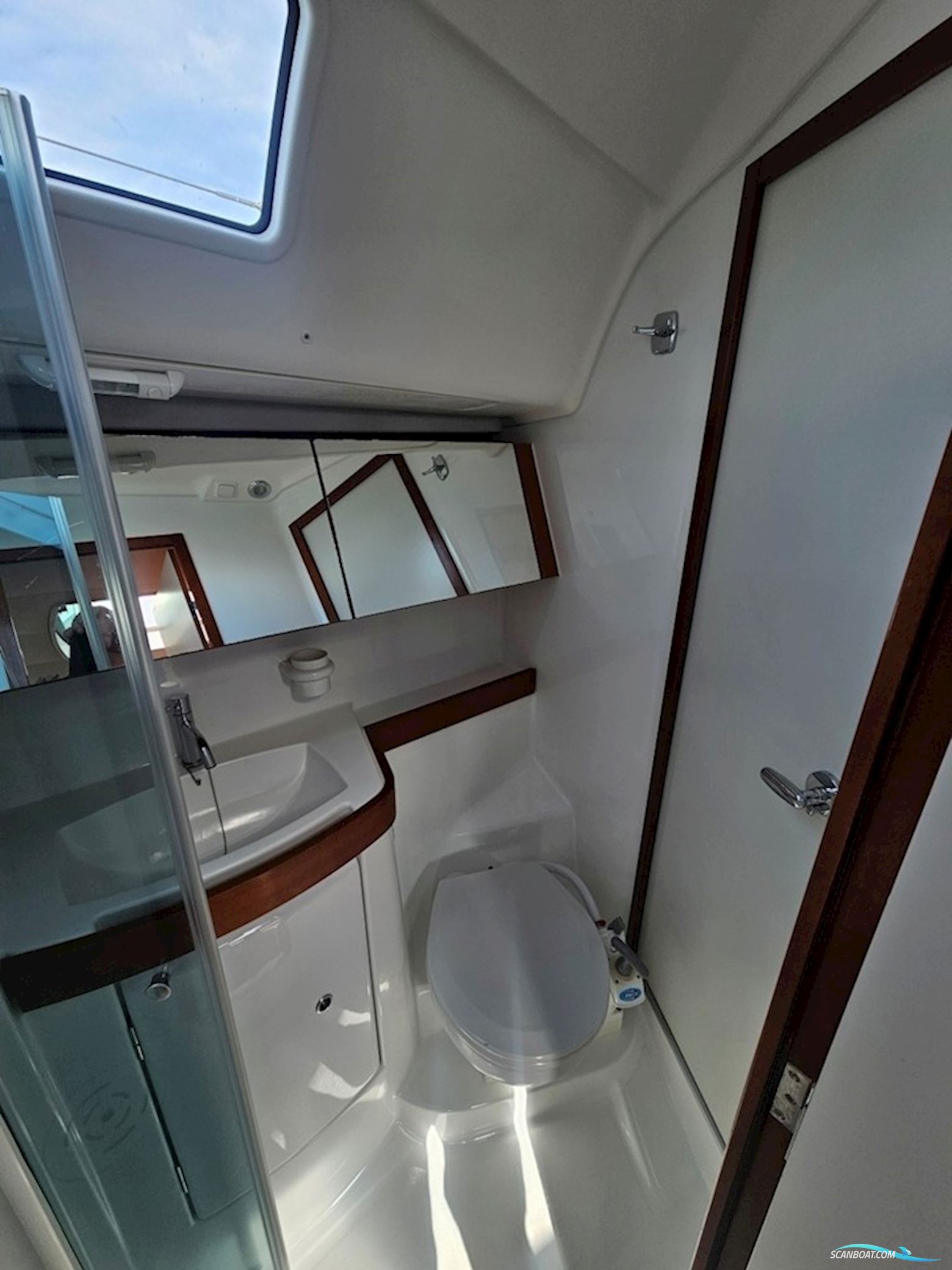 Beneteau Oceanis 40