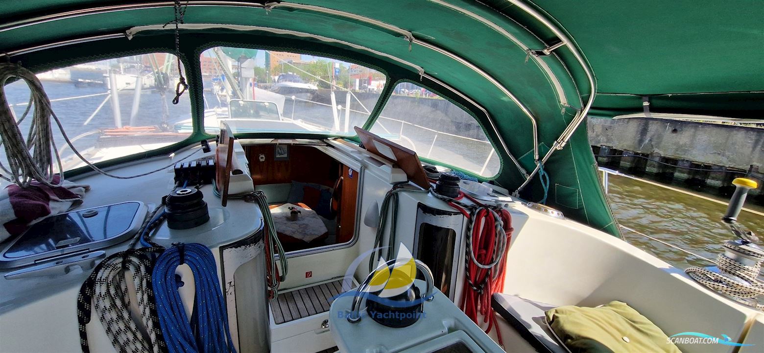 Beneteau OCEANIS 400