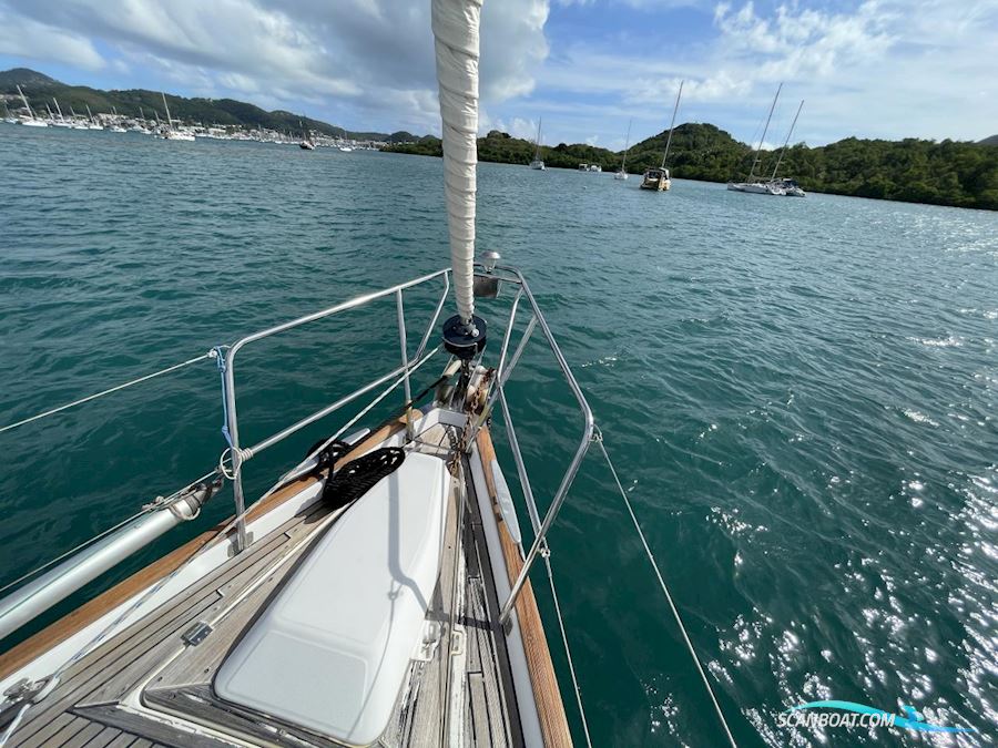 Beneteau Oceanis 411 Celebration