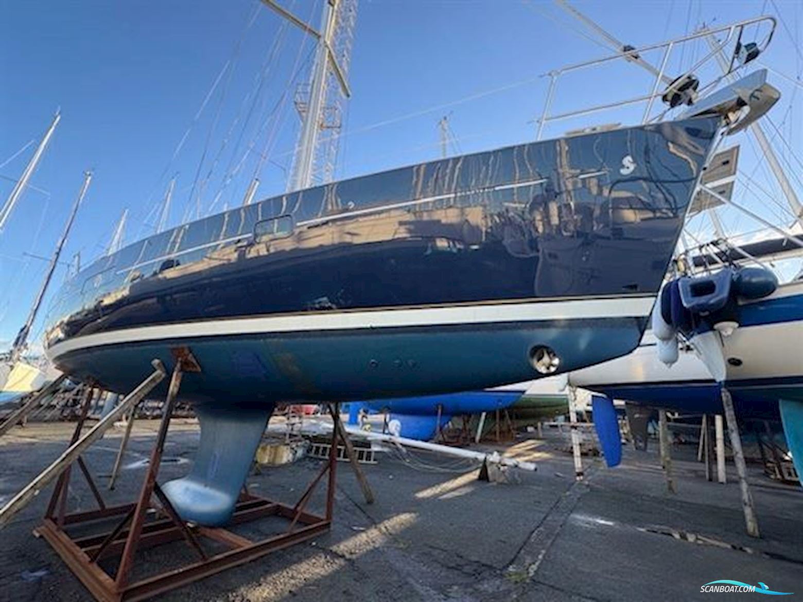 Beneteau Oceanis 411 Celebration