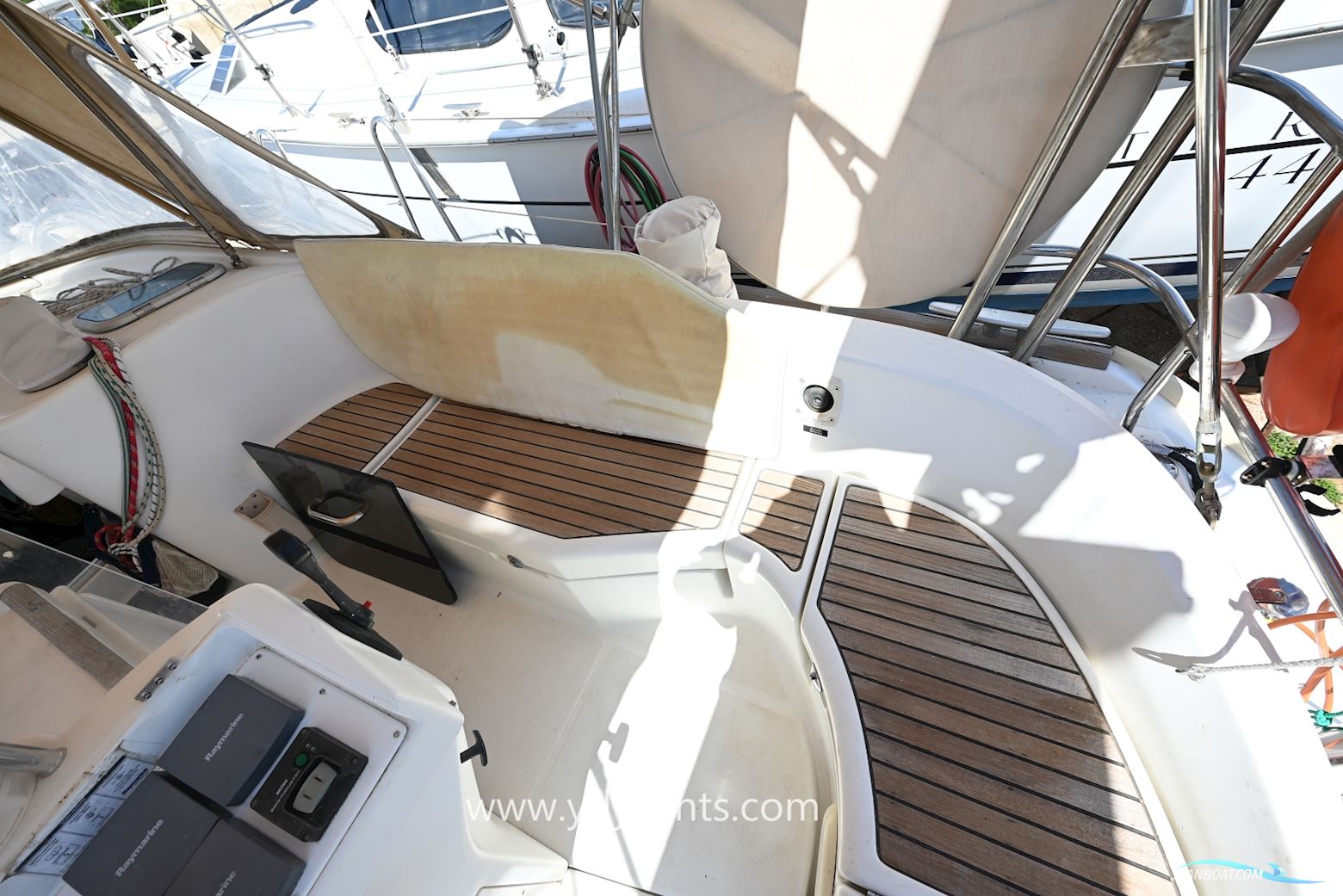 Beneteau Oceanis 411 Clipper Celebration