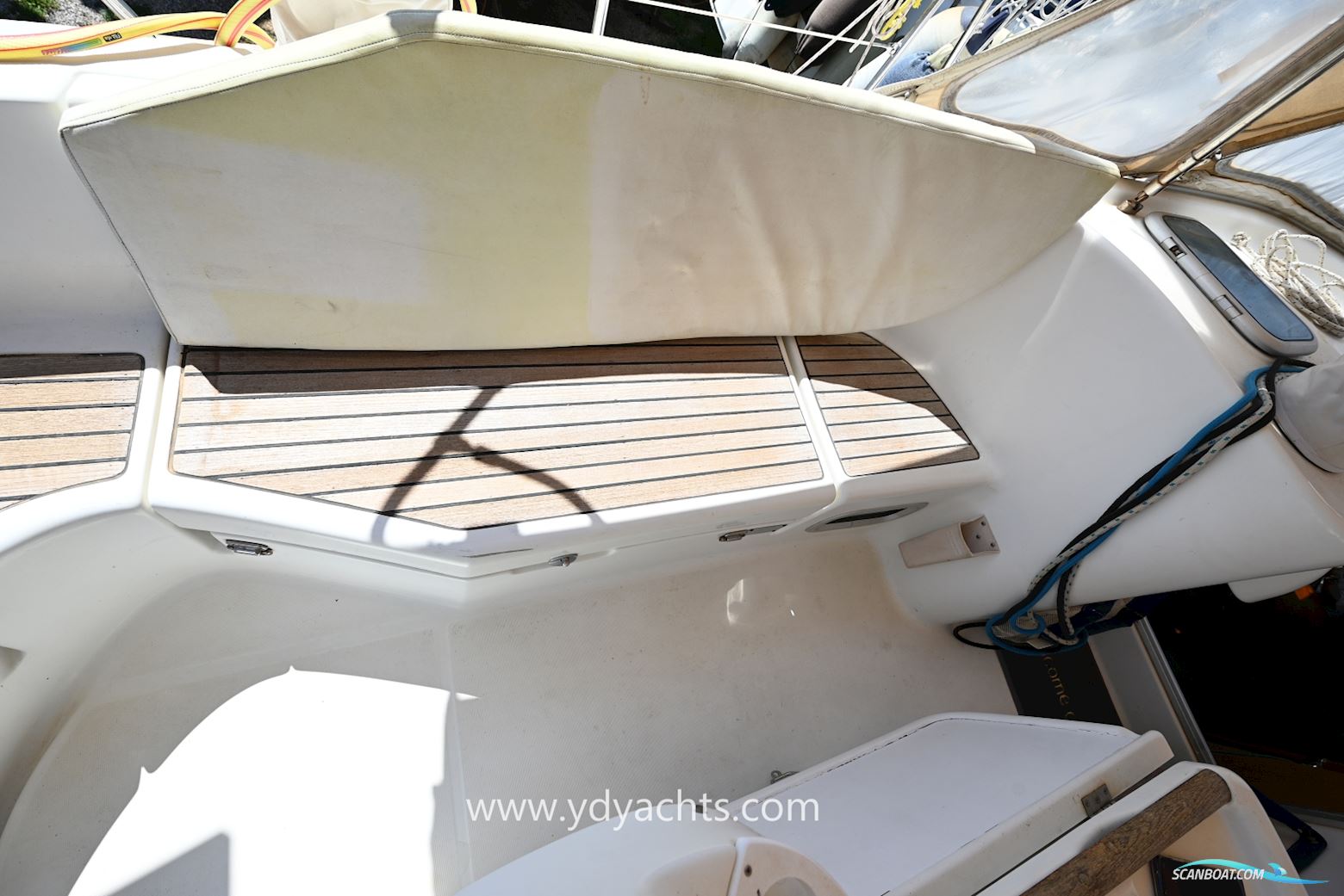 Beneteau Oceanis 411 Clipper Celebration