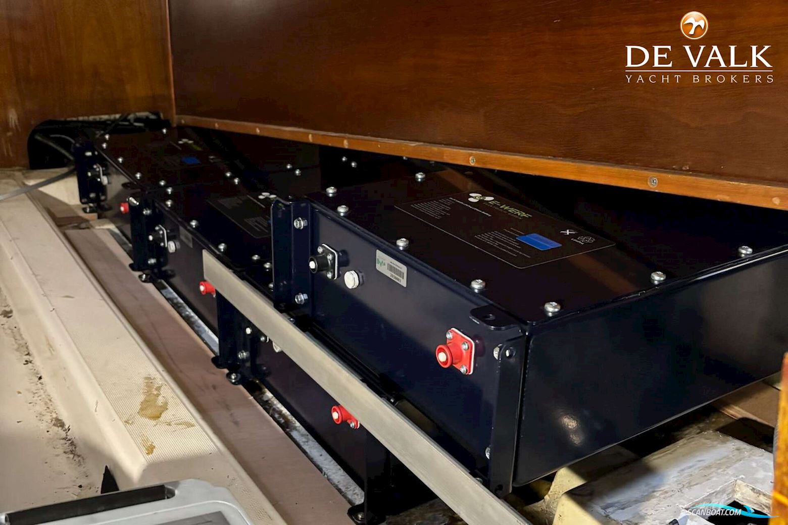 Beneteau Oceanis 411 Electric