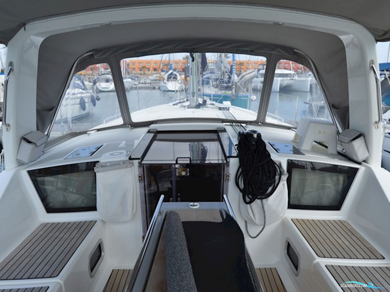 Beneteau Oceanis 41.1