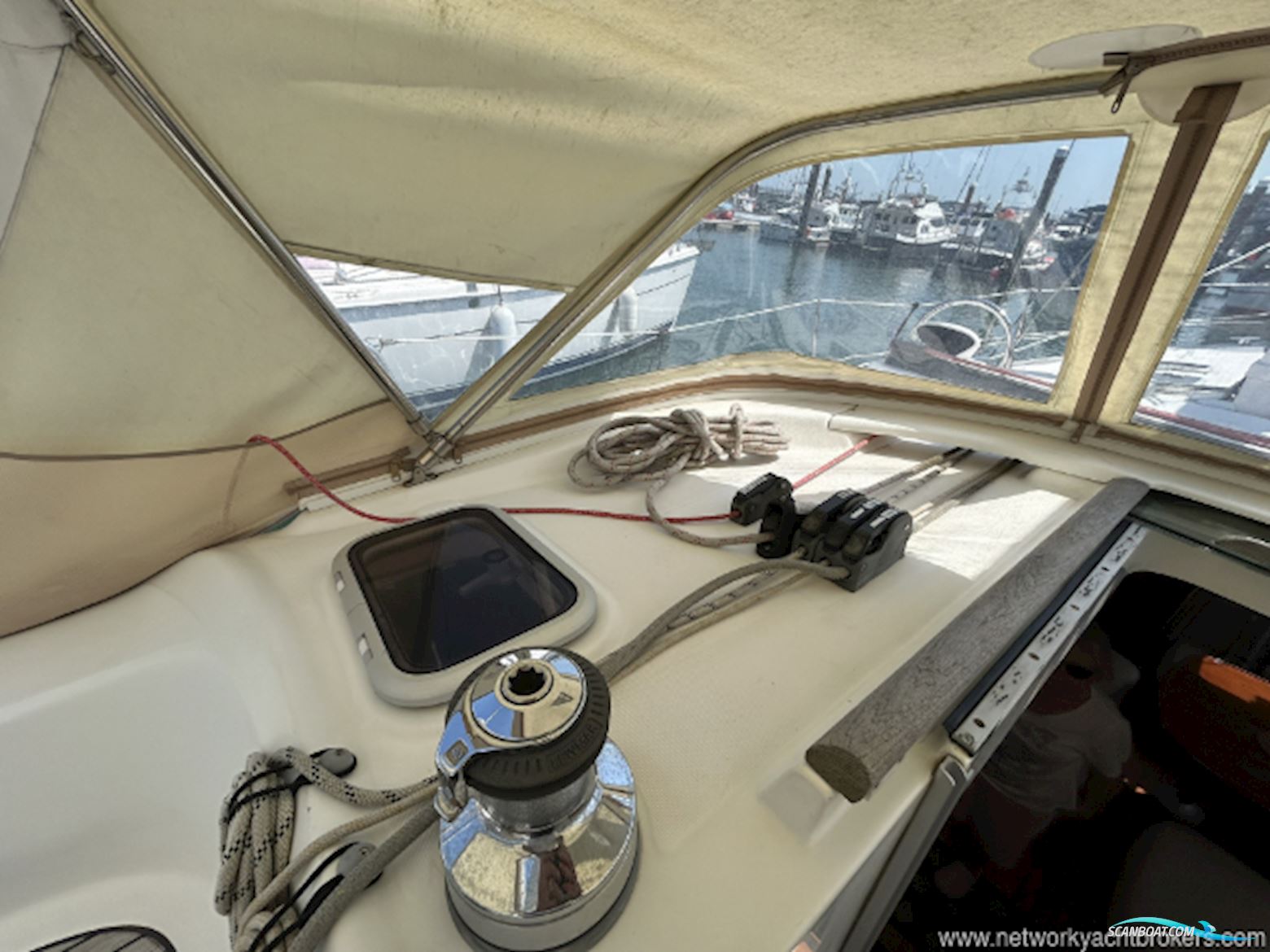 Beneteau Oceanis 423