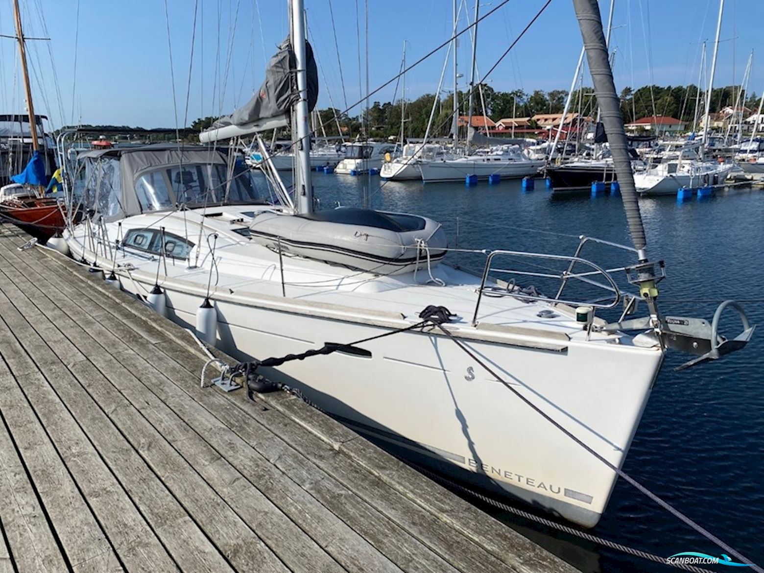 Beneteau Oceanis 43