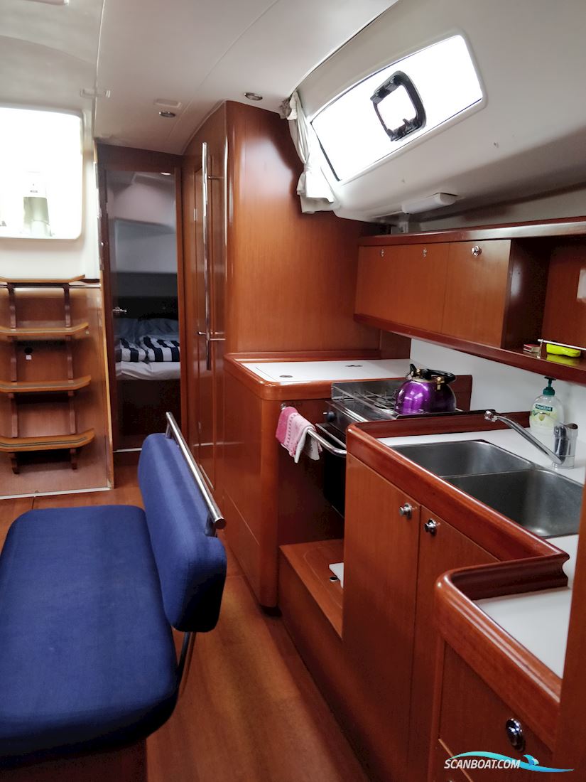 Beneteau Oceanis 43