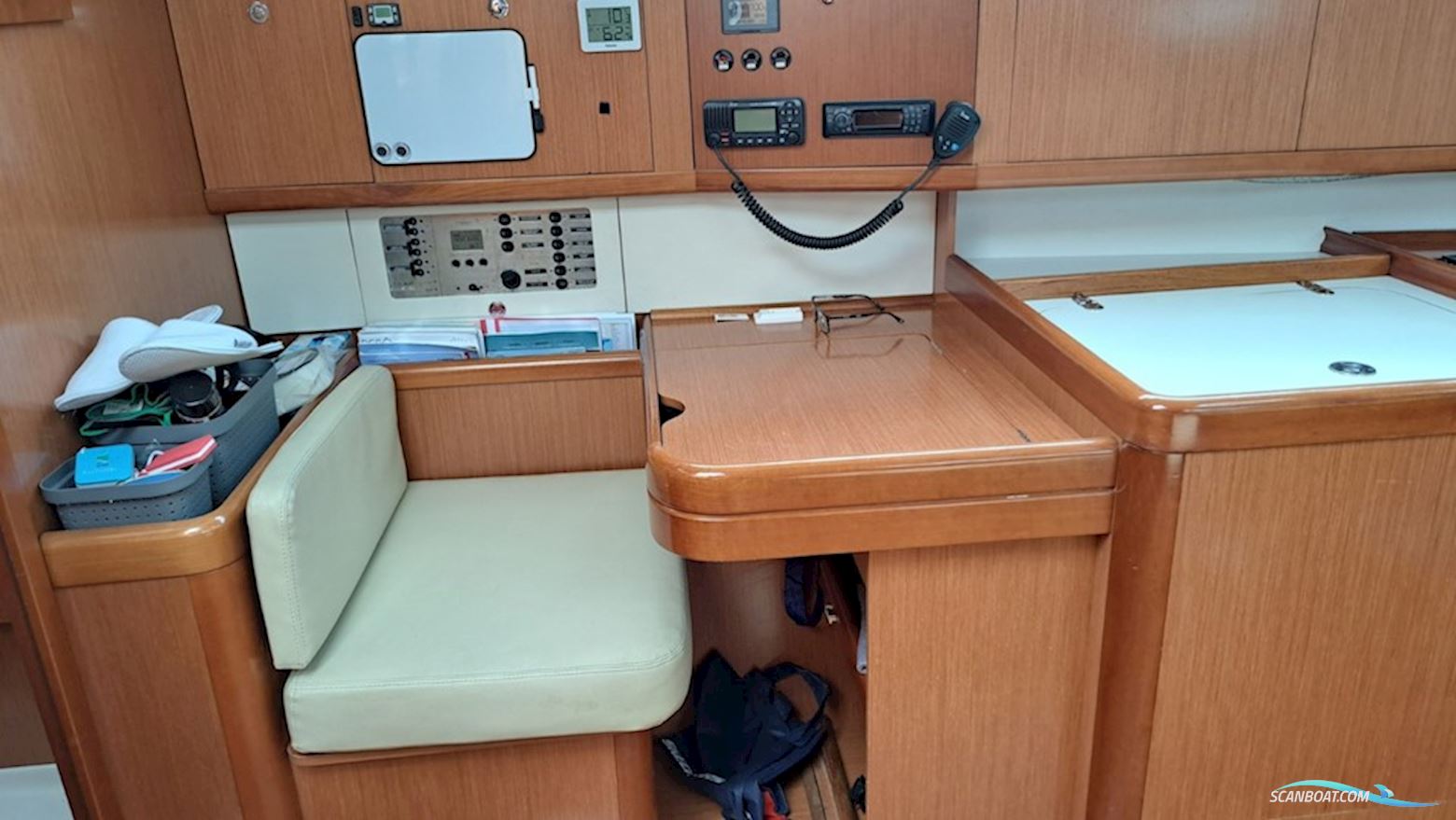 Beneteau Oceanis 43