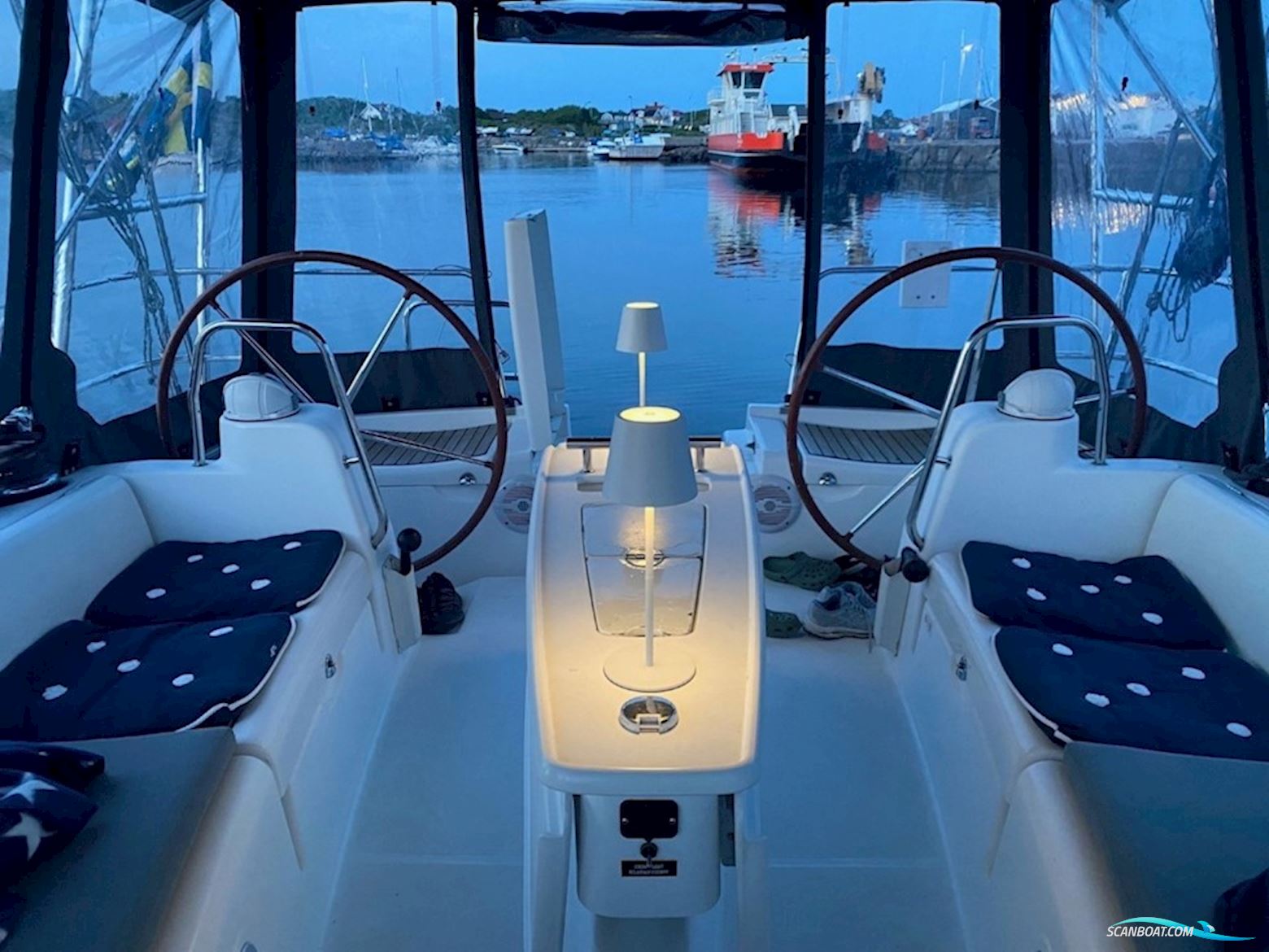 Beneteau Oceanis 43