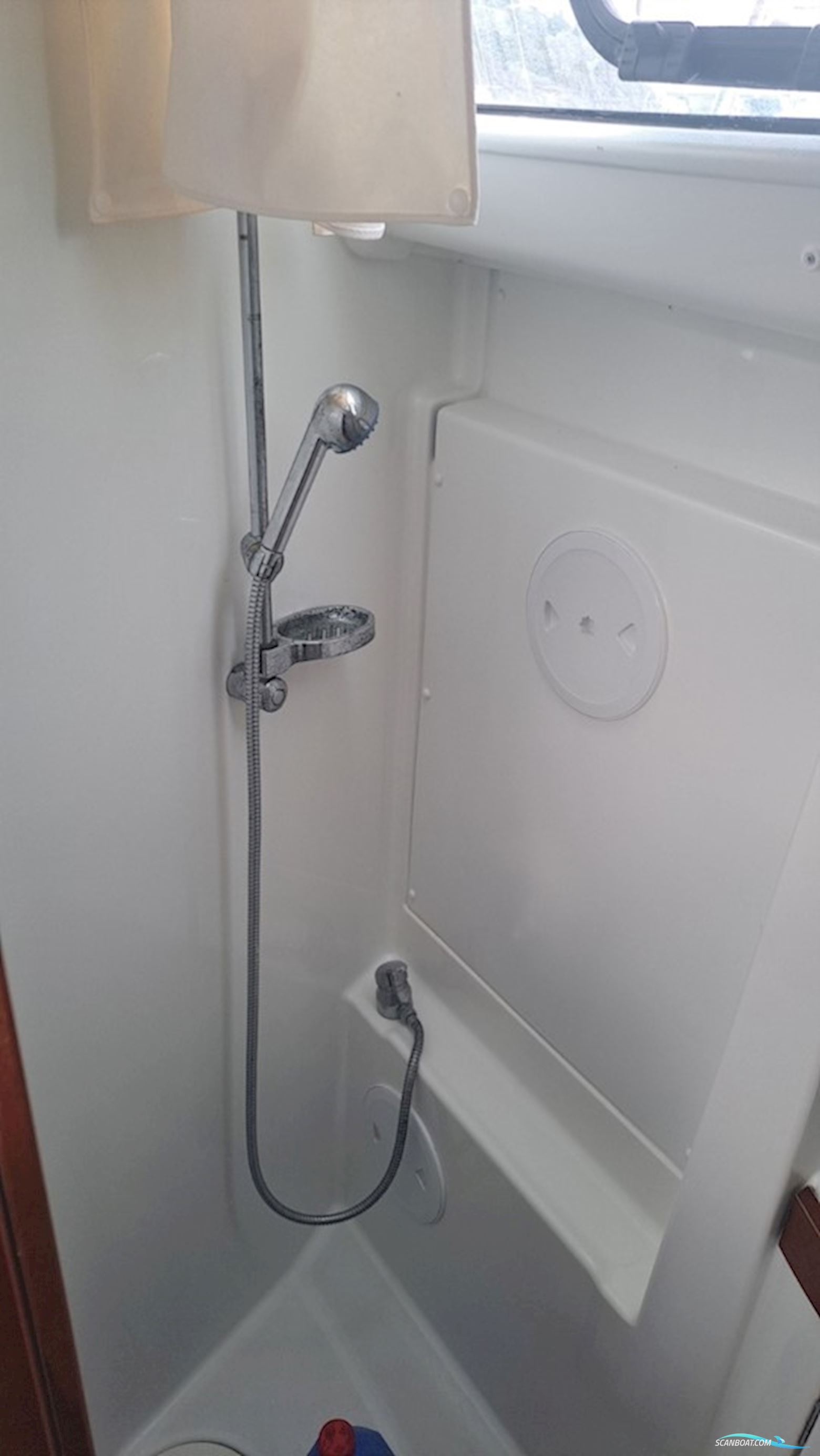 Beneteau Oceanis 43