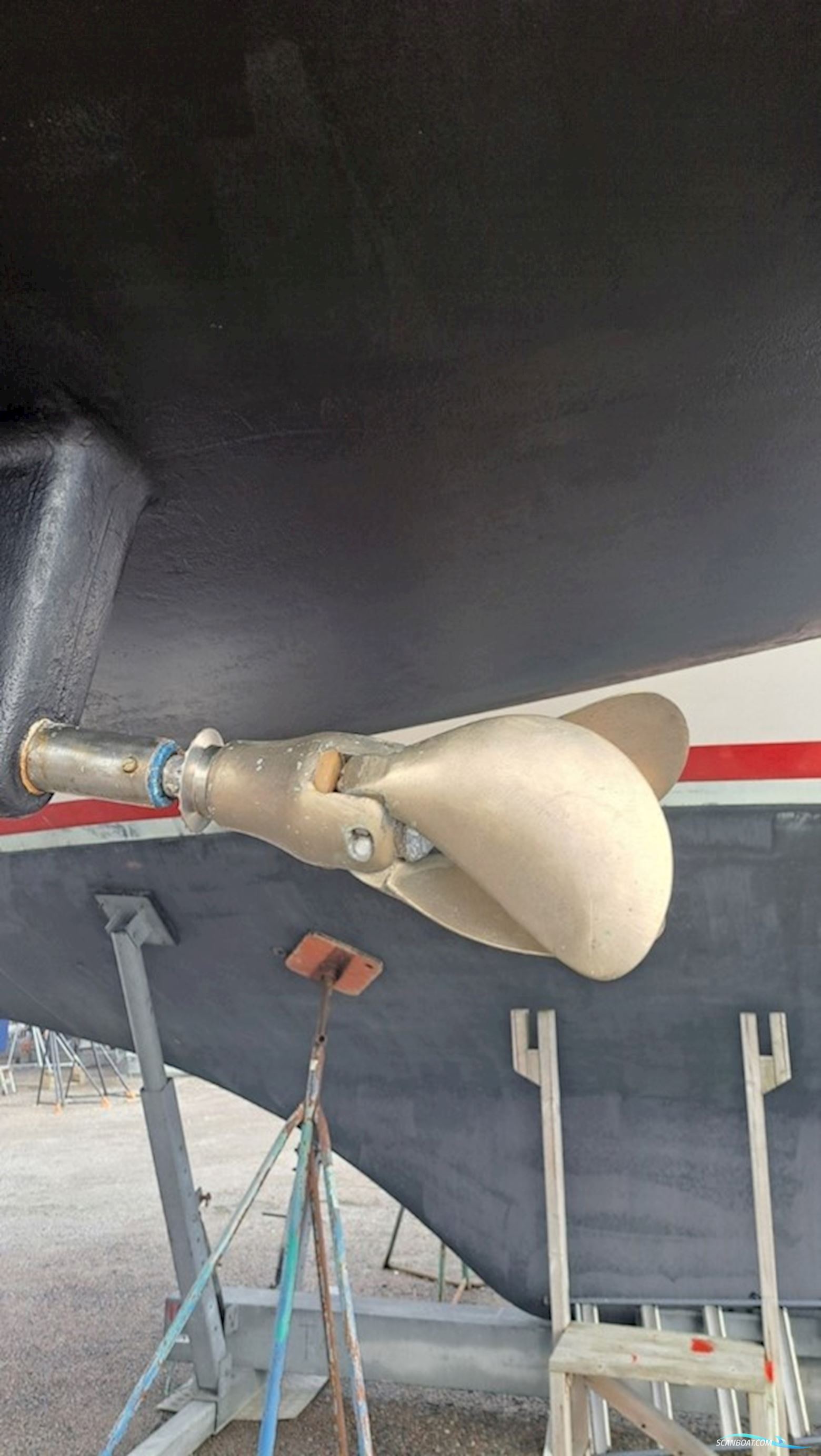 Beneteau Oceanis 43