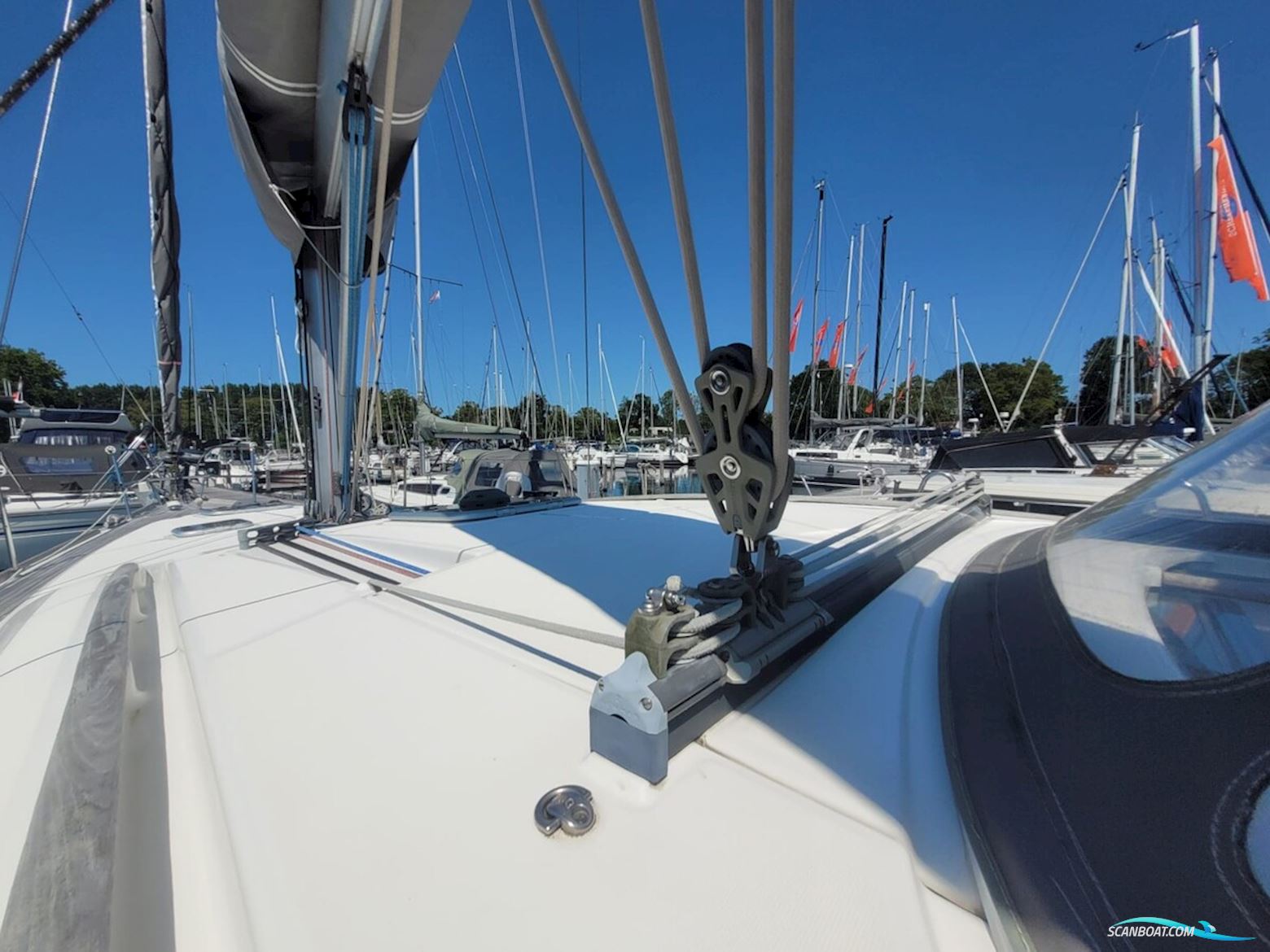 Beneteau Oceanis 43