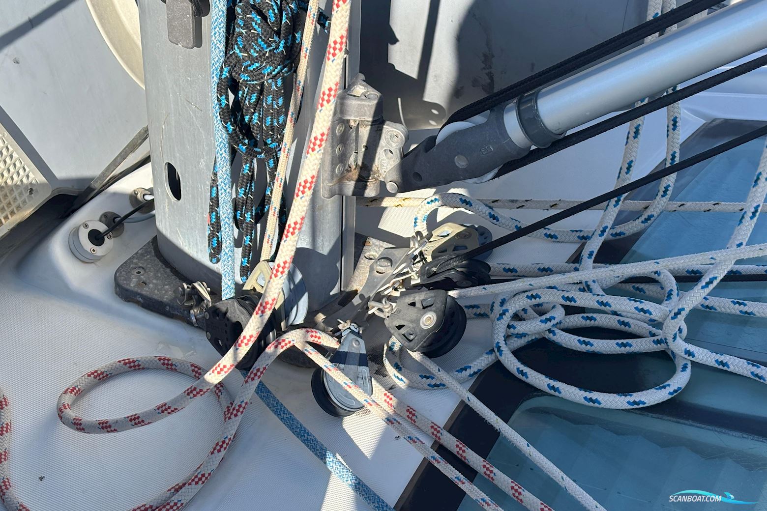 Beneteau Oceanis 43