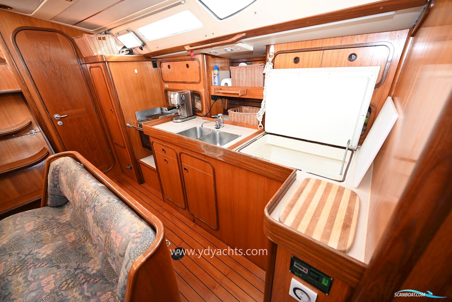 Beneteau Oceanis 430