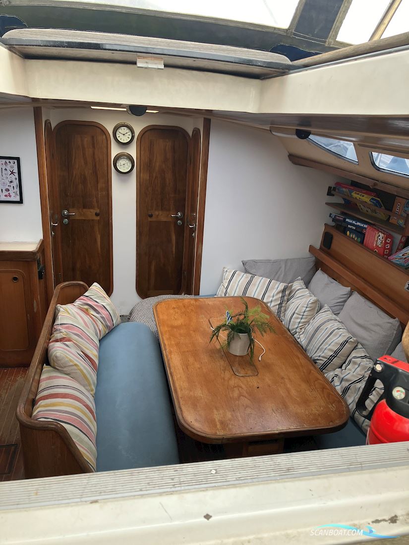 Beneteau Oceanis 430