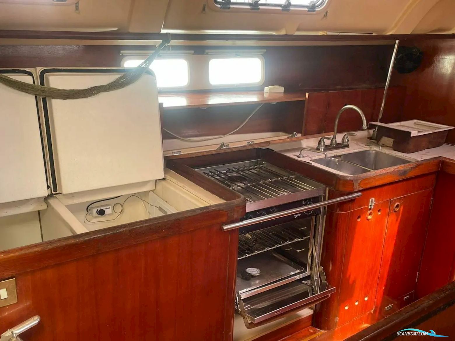 Beneteau Oceanis 440