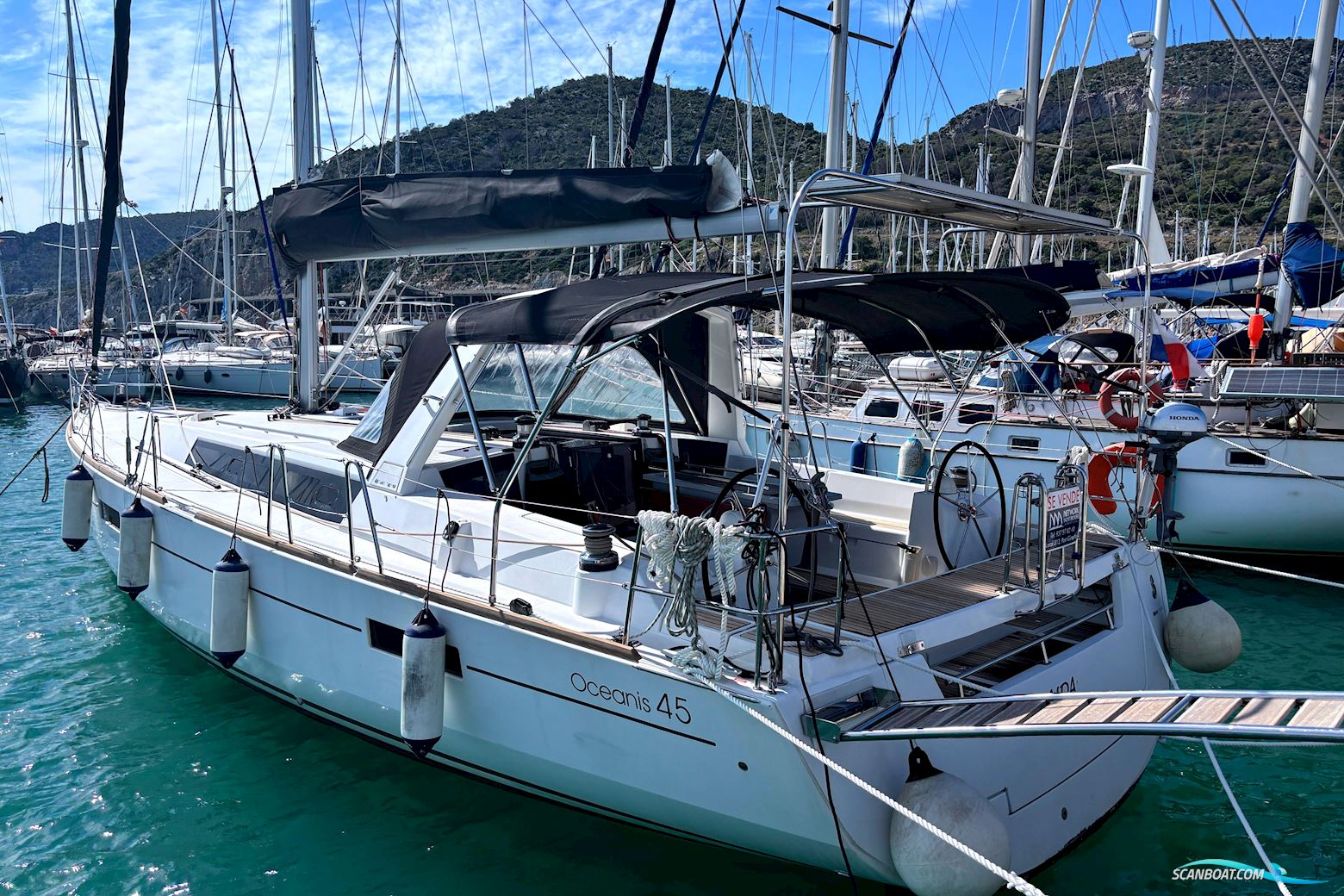 Beneteau Oceanis 45 Segelbåt 2014, med Yanmar 4JH5E motor, Spanien
