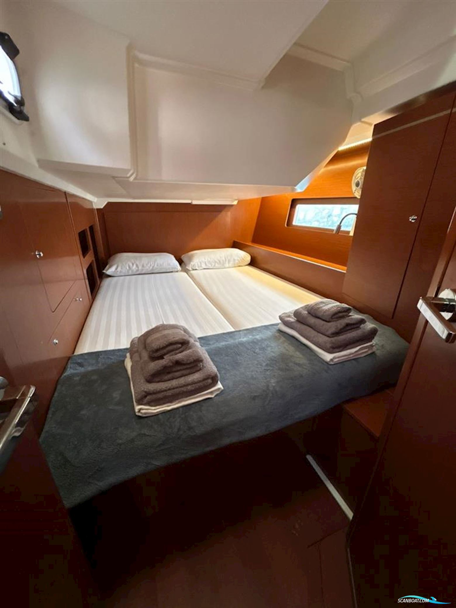 Beneteau Oceanis 46.1